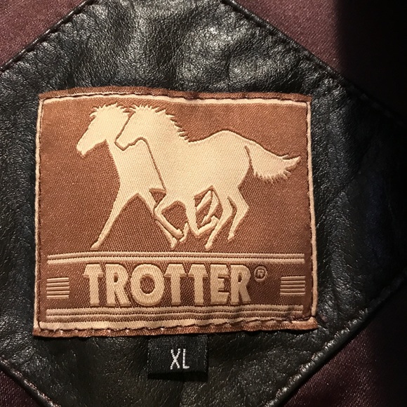 TROTTER leather jacket. Lined. Wear if you desire to impress! - Picture 6 of 8
